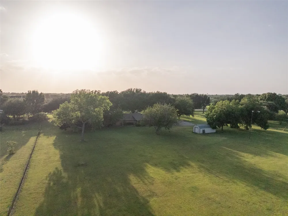1850 Rock Ridge Road Lucas, TX 75002