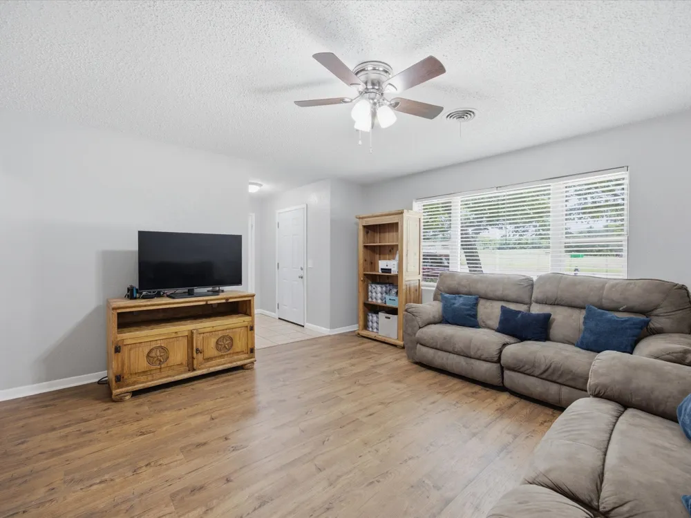 714 Decatur Street Bowie, TX 76230