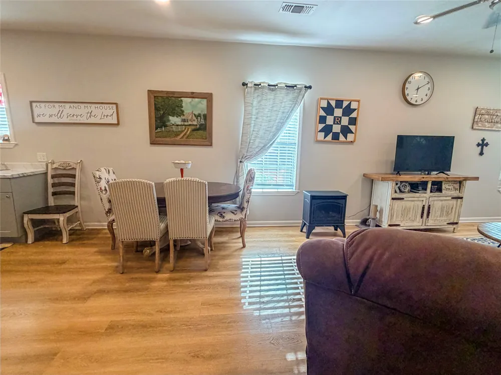 2124 Culbertson Street Paris, TX 75460
