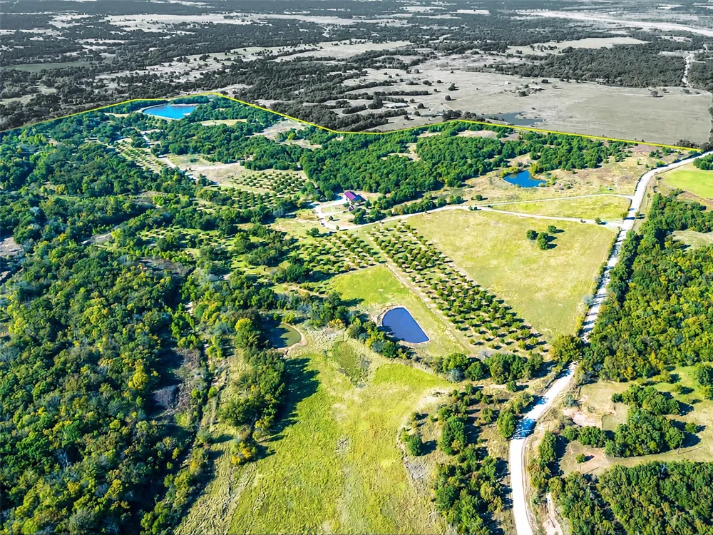 6108 Cottonwood Creek Road St Jo, TX 76265