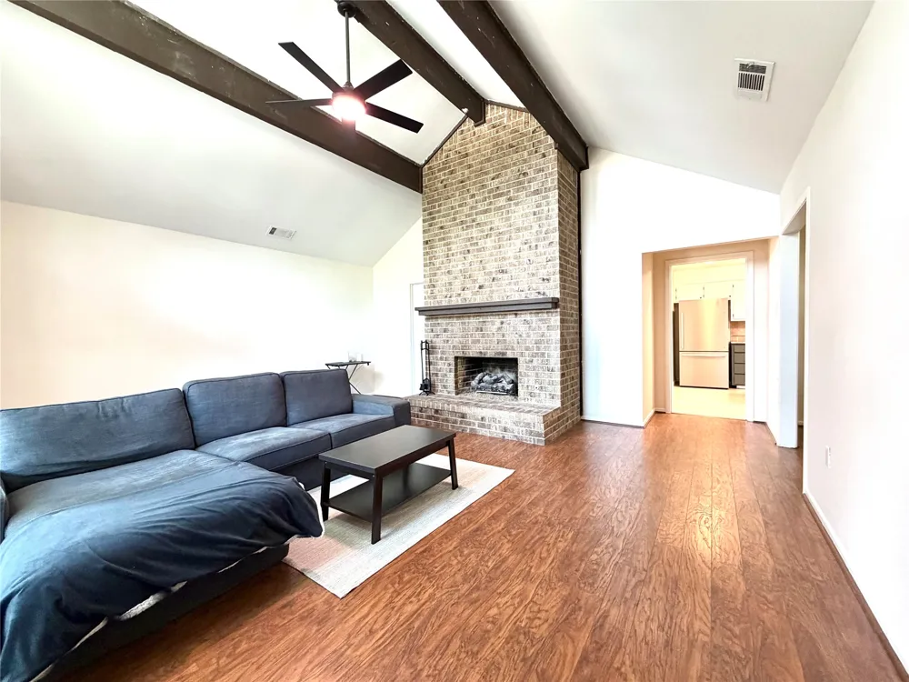 5700 Stage Line Drive Arlington, TX 76017