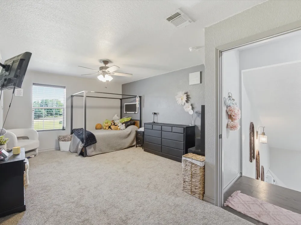 716 County Road 3241 Paradise, TX 76073