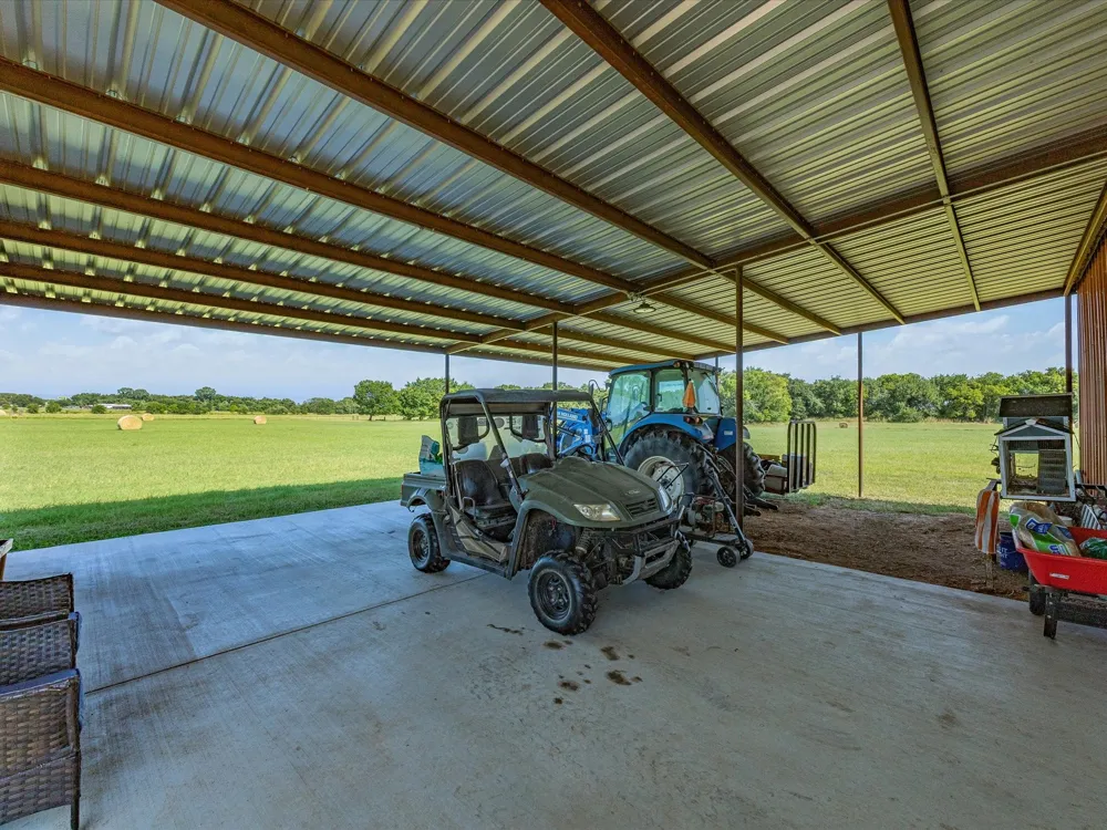 716 County Road 3241 Paradise, TX 76073