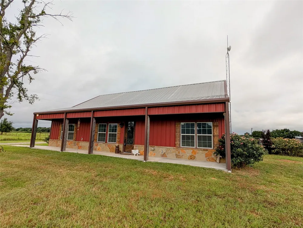 716 County Road 3241 Paradise, TX 76073
