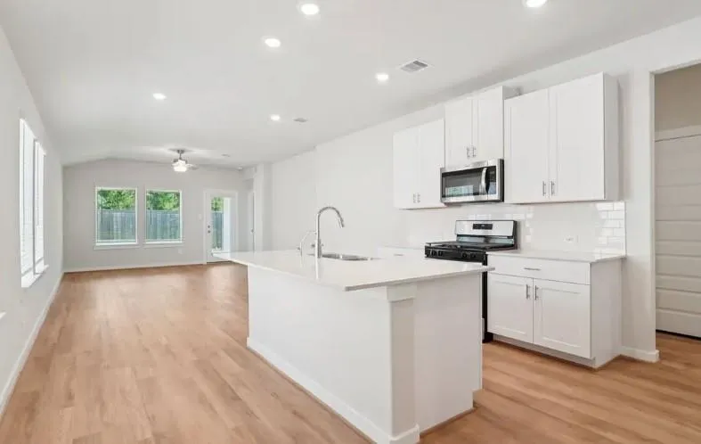 31017 Rivage Beach Drive Huffman, TX 77336