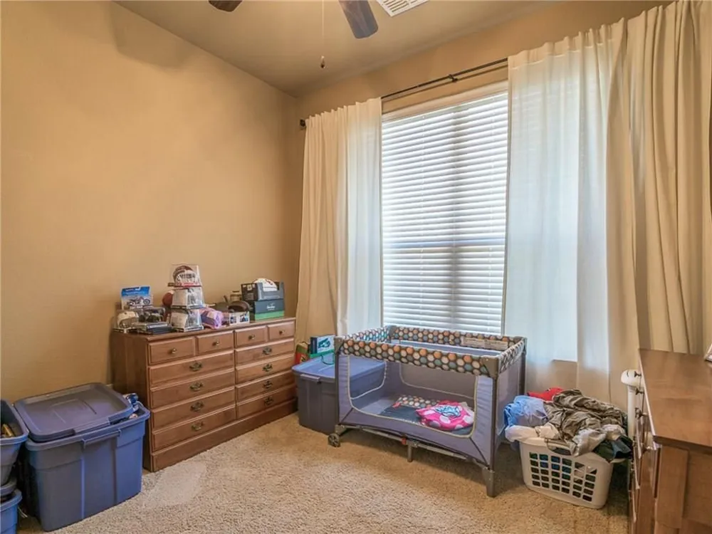 5733 Lois Lane Plano, TX 75024