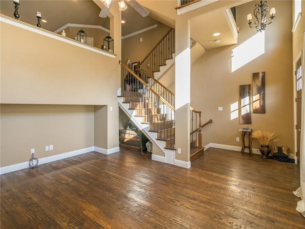 5733 Lois Lane Plano, TX 75024