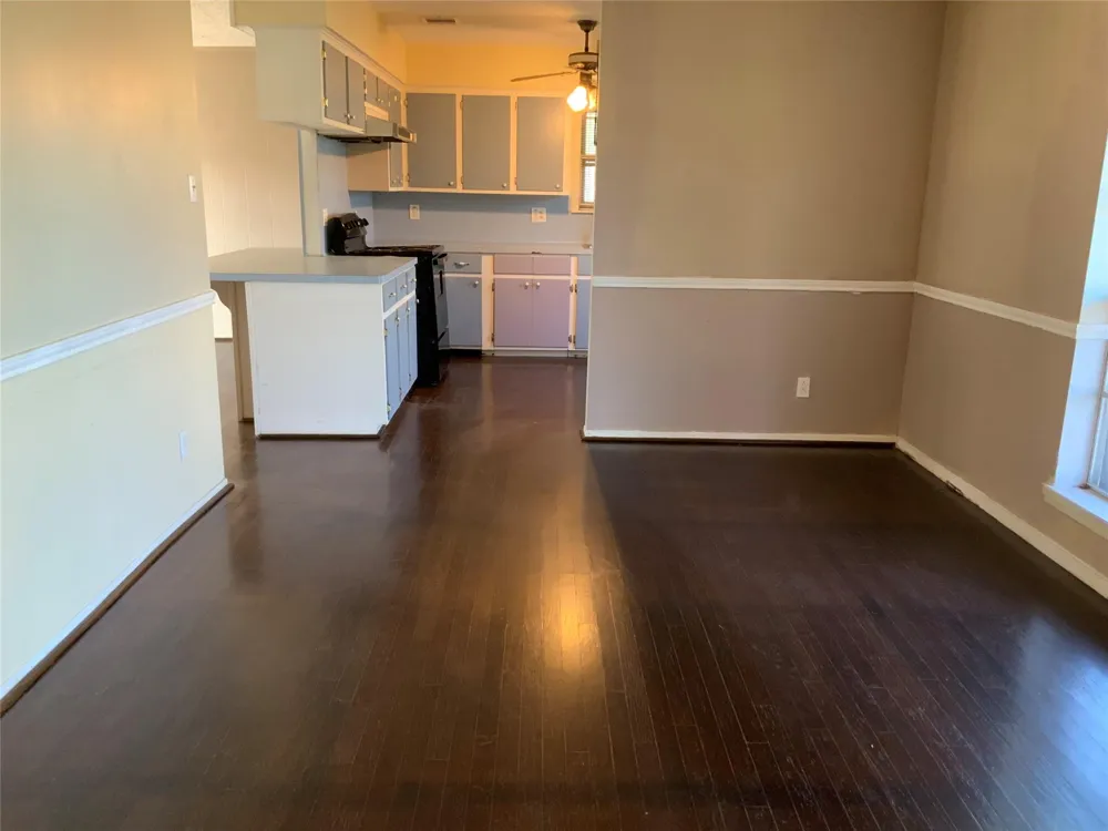 301 Travis Street Baytown, TX 77520