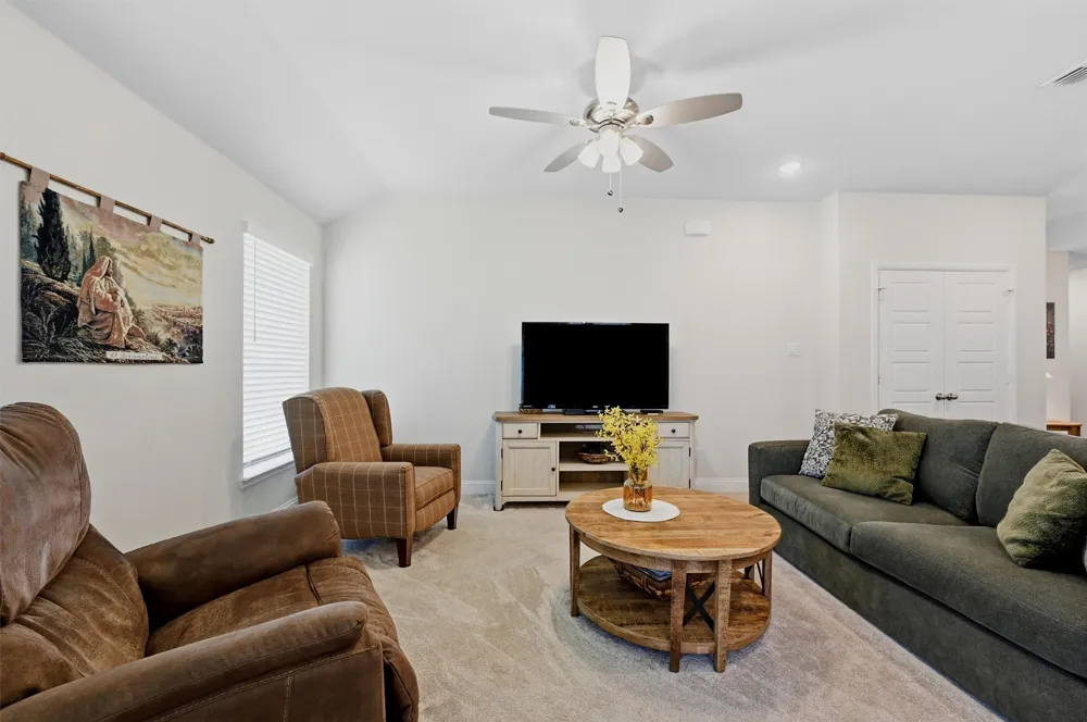 111 Mustang Drive Lindsay, TX 76240