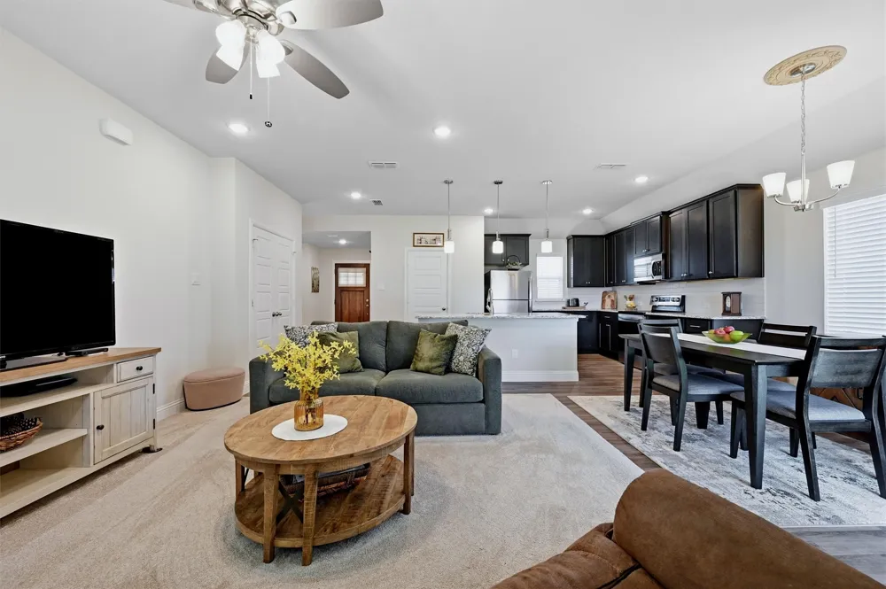 111 Mustang Drive Lindsay, TX 76240
