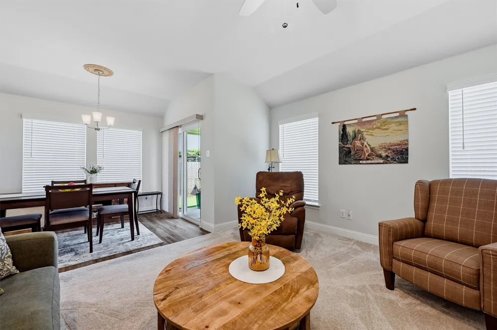 111 Mustang Drive Lindsay, TX 76240