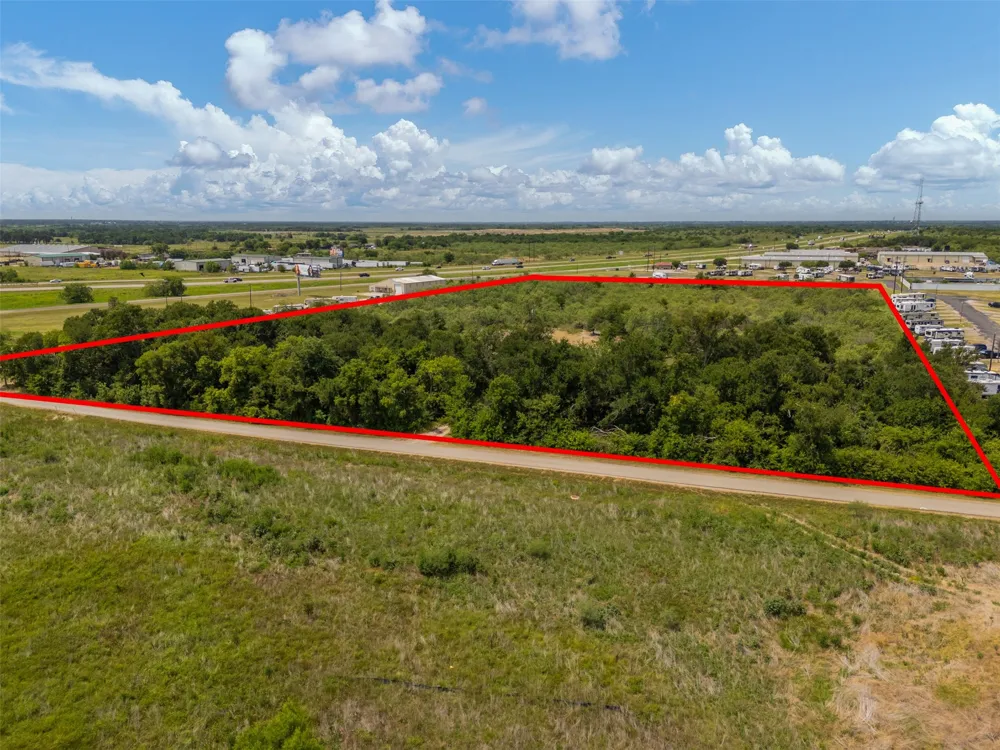 11259 County Road 305 Terrell, TX 75160