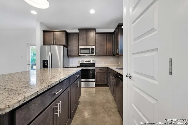 1162 Olive St San Antonio, TX 78202
