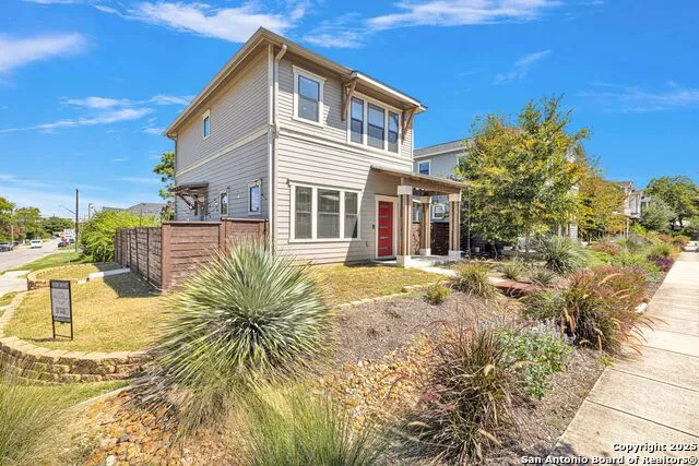 1162 Olive St San Antonio, TX 78202
