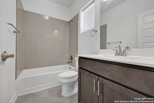 1162 Olive St San Antonio, TX 78202