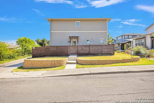 1162 Olive St San Antonio, TX 78202