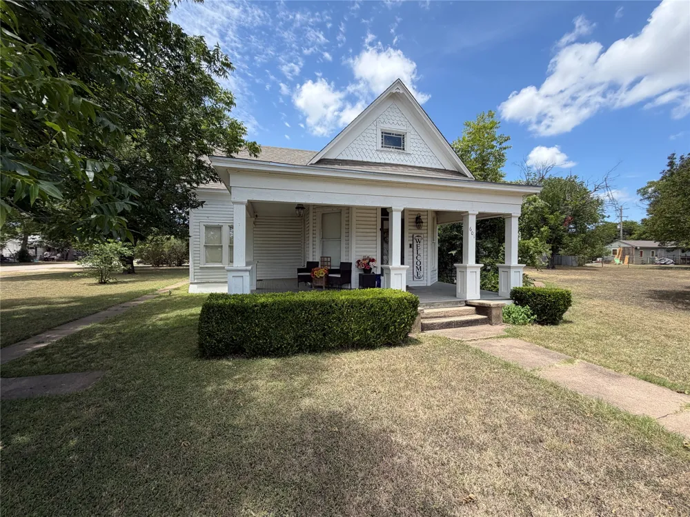601 San Jacinto Street Whitney, TX 76692