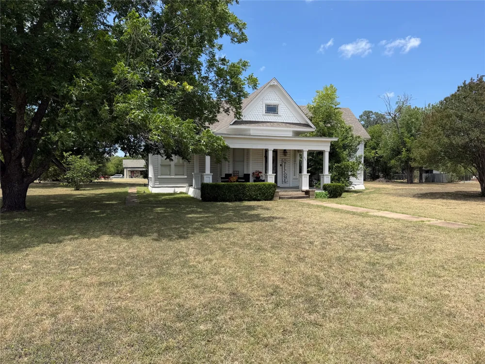 601 San Jacinto Street Whitney, TX 76692