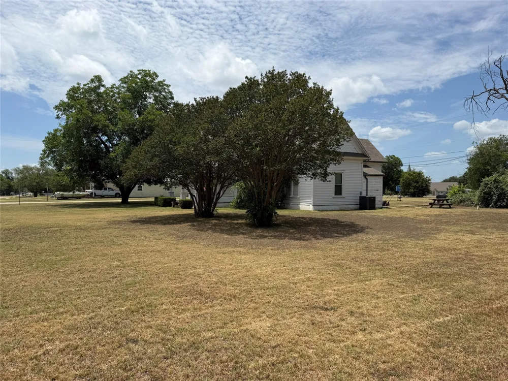 601 San Jacinto Street Whitney, TX 76692