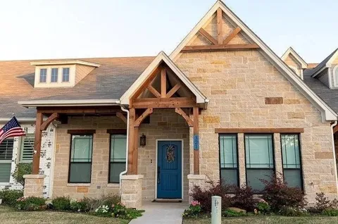 321 Tinker Trail