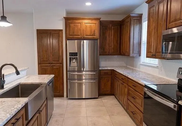 321 Tinker Trail Burleson, TX 76028