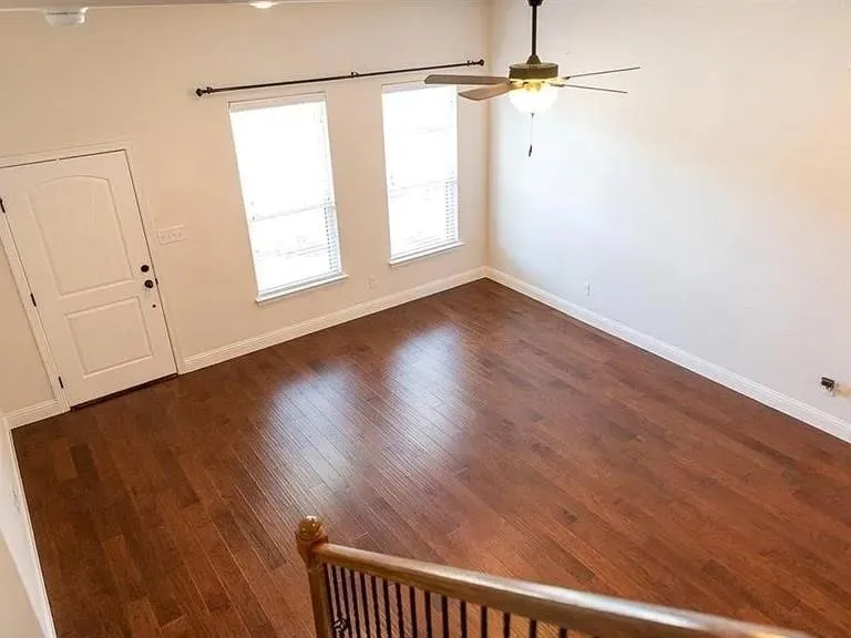 321 Tinker Trail Burleson, TX 76028