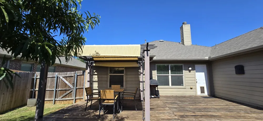 452 Paddle Drive Crowley, TX 76036