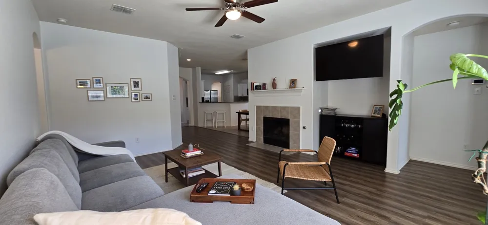 452 Paddle Drive Crowley, TX 76036