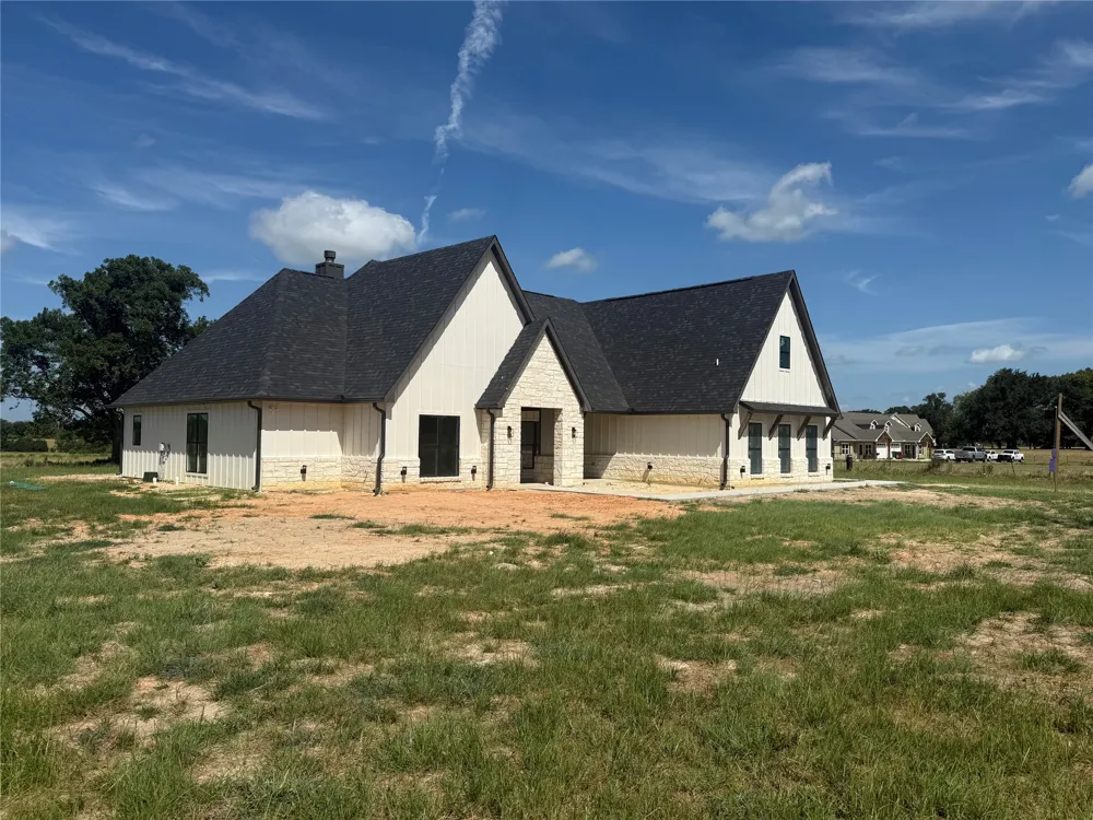 408 Vz County Road 2115 Canton, TX 75103