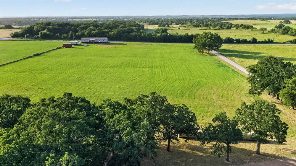 443 County Road 3342 Paradise, TX 76073