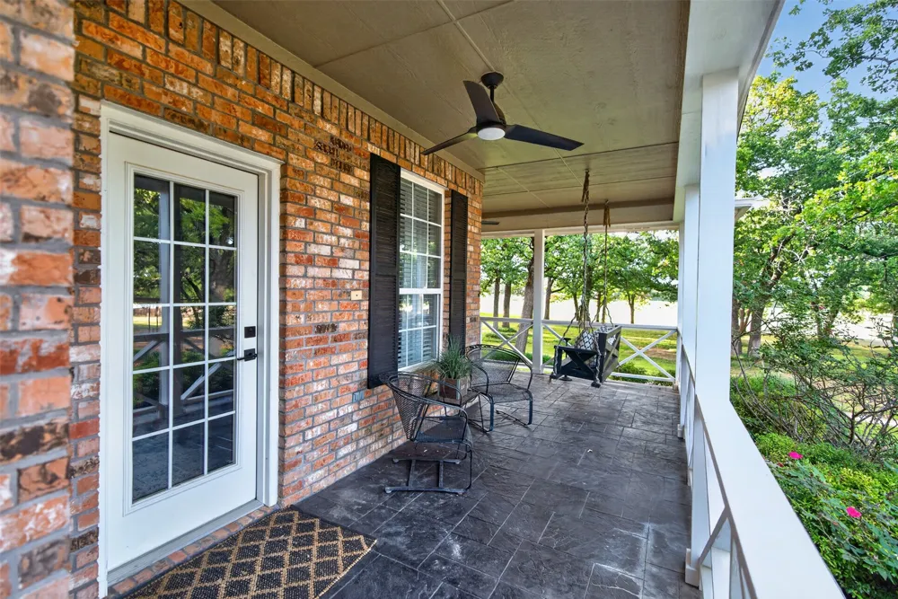443 County Road 3342 Paradise, TX 76073
