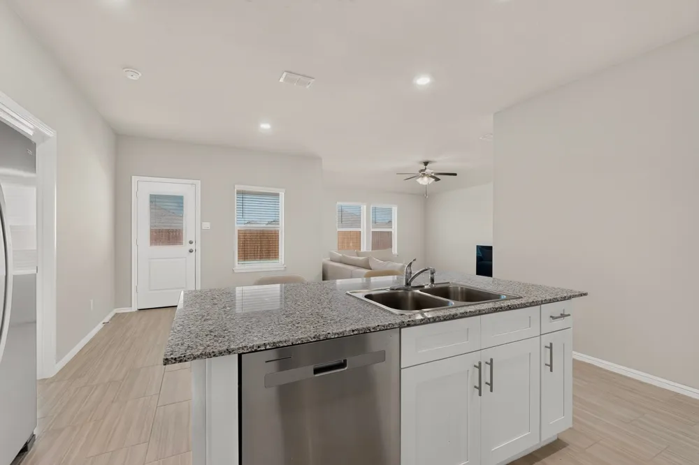 332 Pecos Drive Azle, TX 76020