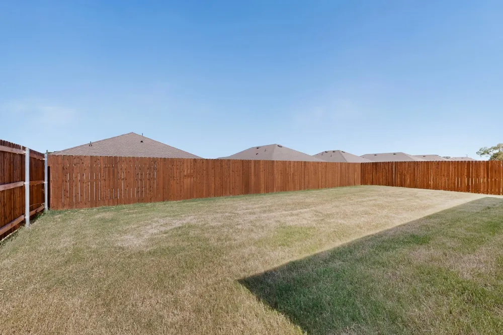 332 Pecos Drive Azle, TX 76020