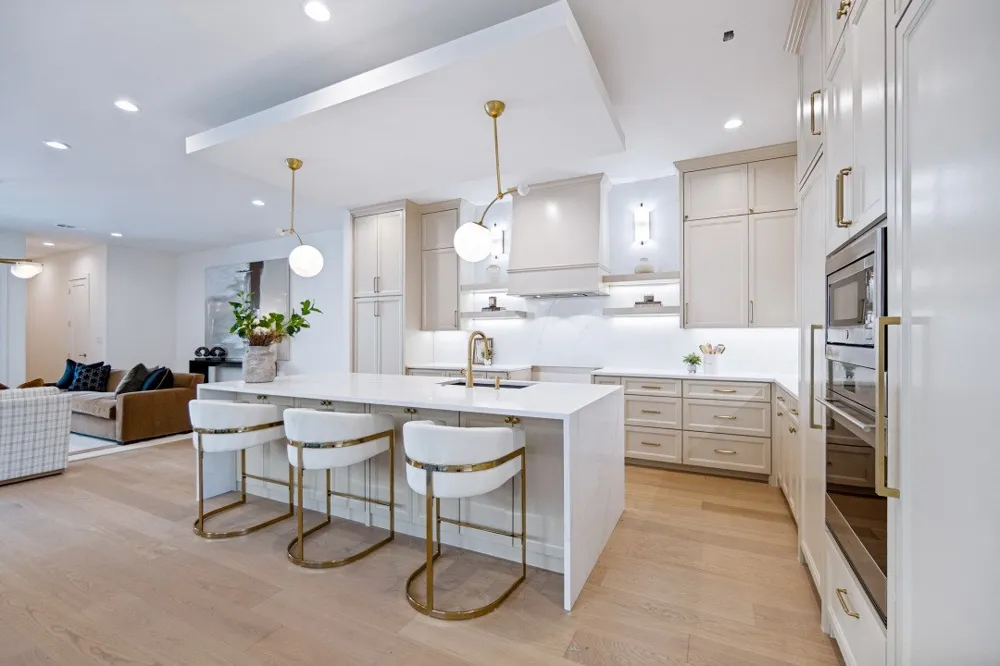 3719 W Beverly Drive Dallas, TX 75209