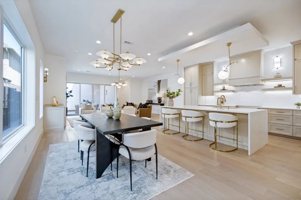 3719 W Beverly Drive Dallas, TX 75209