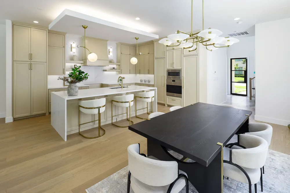 3719 W Beverly Drive Dallas, TX 75209