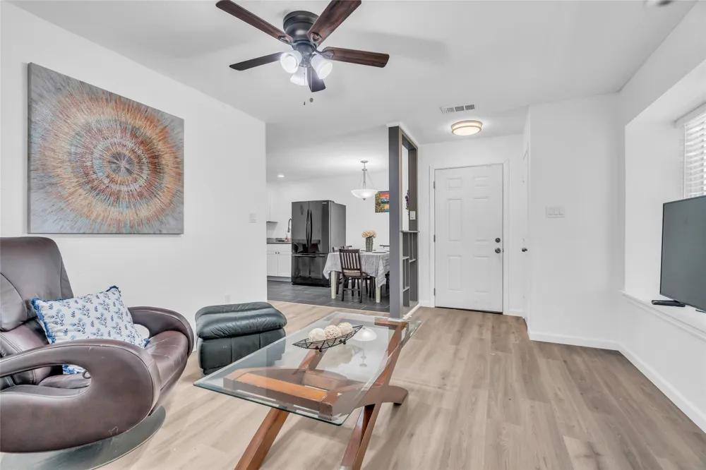 1319 Parkway Court Arlington, TX 76010