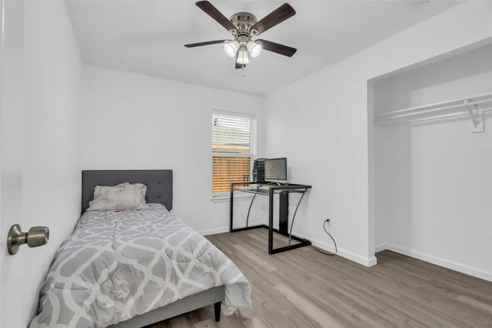 1319 Parkway Court Arlington, TX 76010