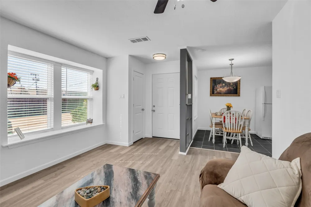 1319 Parkway Court Arlington, TX 76010