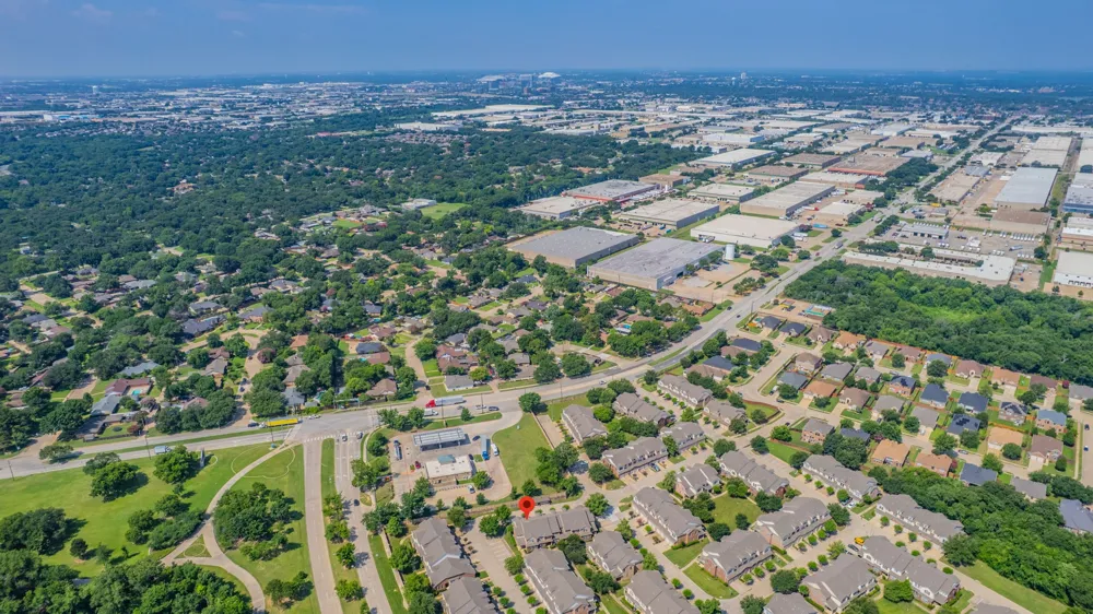 2204 Canterbury Park Drive Grand Prairie, TX 75050