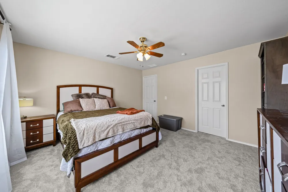 2204 Canterbury Park Drive Grand Prairie, TX 75050