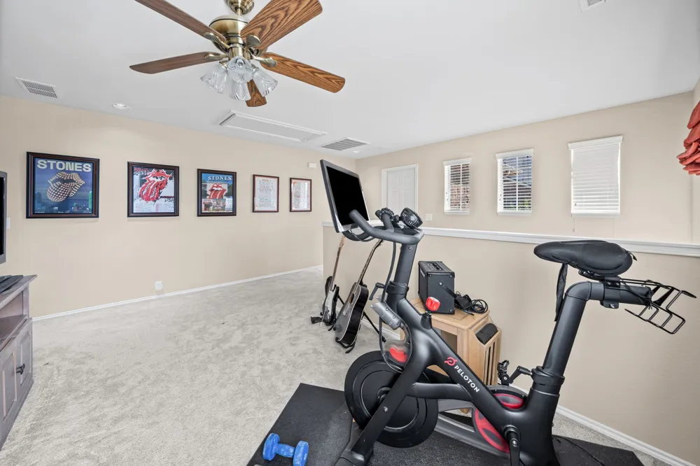 2204 Canterbury Park Drive Grand Prairie, TX 75050