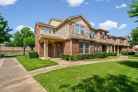 2204 Canterbury Park Drive