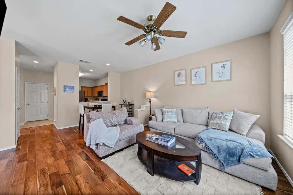 2204 Canterbury Park Drive Grand Prairie, TX 75050