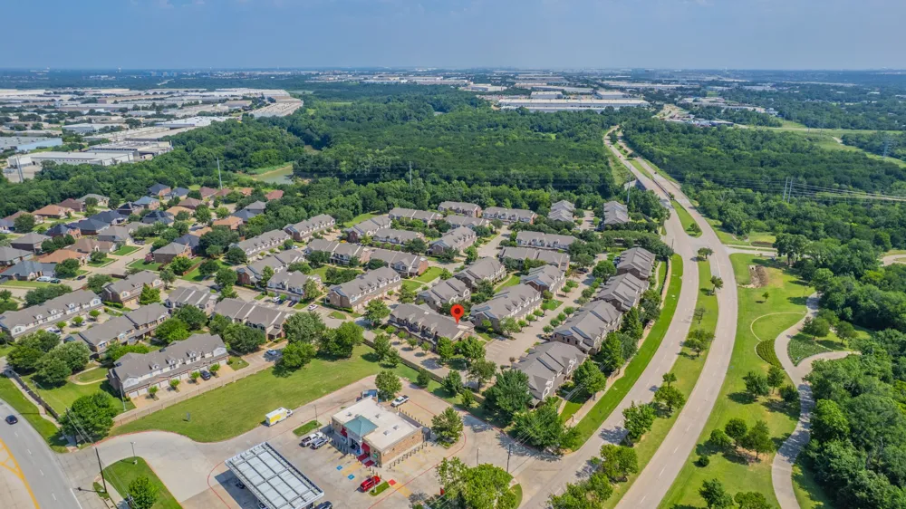 2204 Canterbury Park Drive Grand Prairie, TX 75050