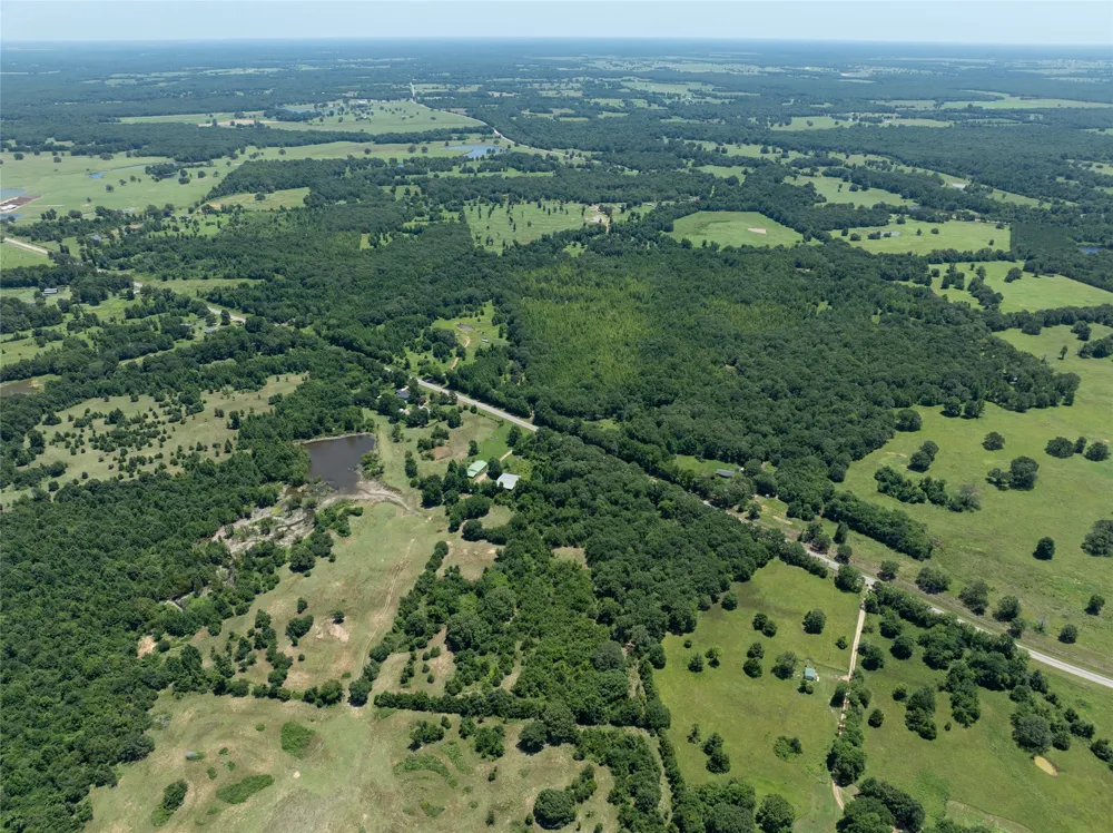 906 E Paris, TX 75462
