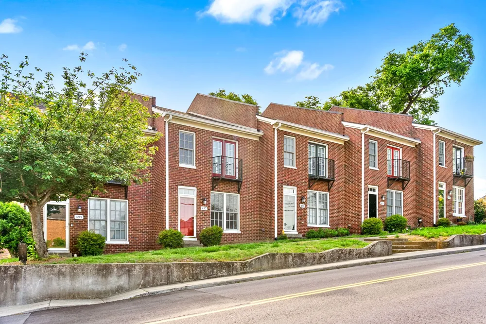 497 N 1st Street Clarksville, TN 37040