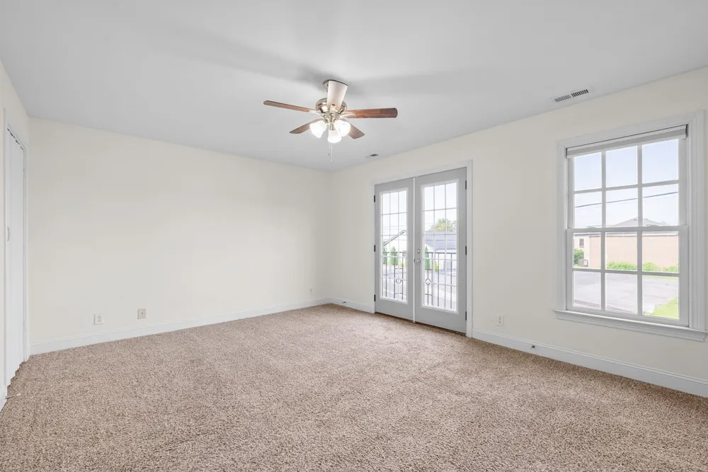 497 N 1st Street Clarksville, TN 37040
