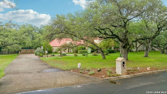 109 LONG BOW RD Shavano Park, TX 78231