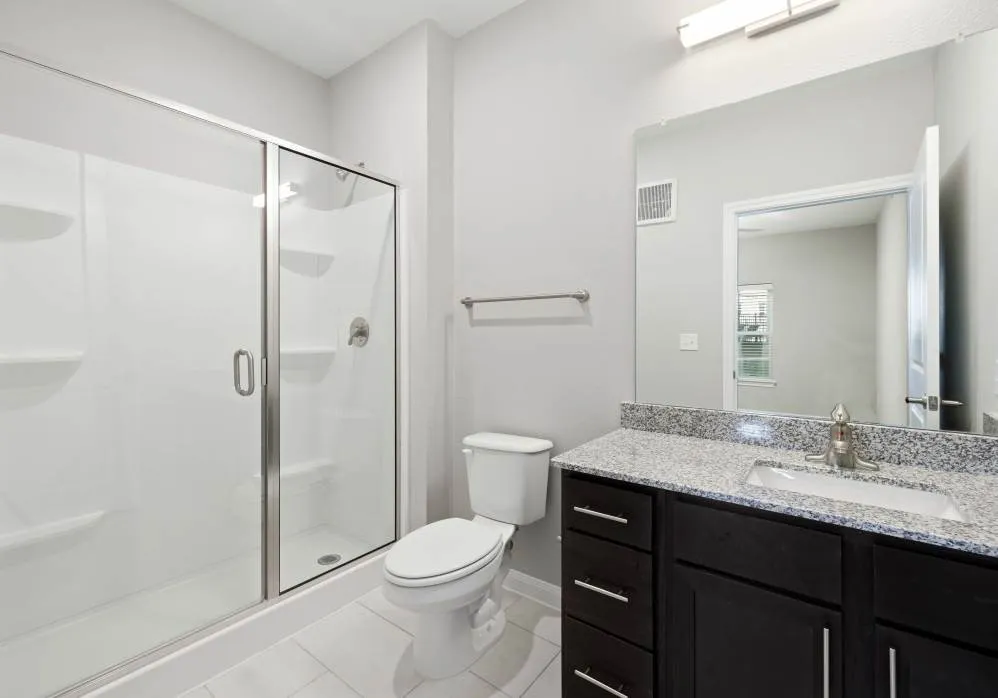13411 FM812 ROAD #4104 Del Valle, TX 78617